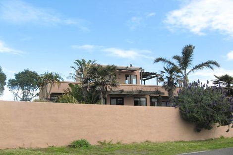 Photo of property in 12 Wellwood Terrace, Te Awanga, 4102