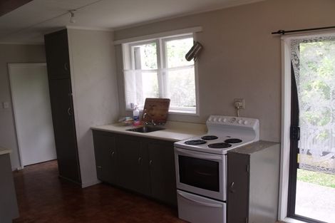 Photo of property in 213 Lumsden Road, Akina, Hastings, 4122