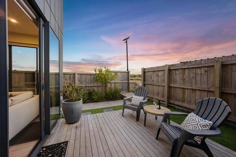 Photo of property in 82 Tarapuka Road, Westgate, Auckland, 0814