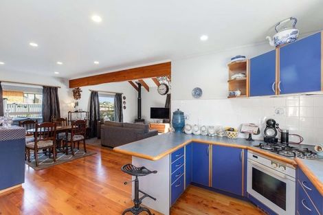 Photo of property in 67 Elsie Drive, Waiuku, 2123