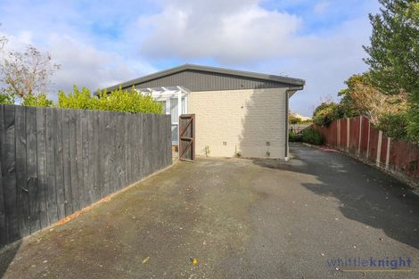 Photo of property in 1/3 Juniper Place, Burnside, Christchurch, 8053