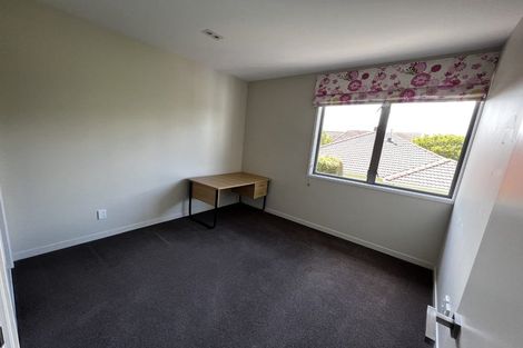 Photo of property in 17 Korau Road, Greenlane, Auckland, 1051