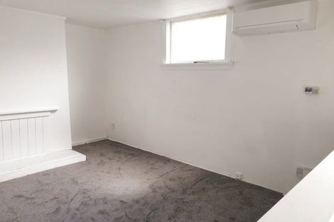 Photo of property in 80 Shakespeare Road, Bluff Hill, Napier, 4110