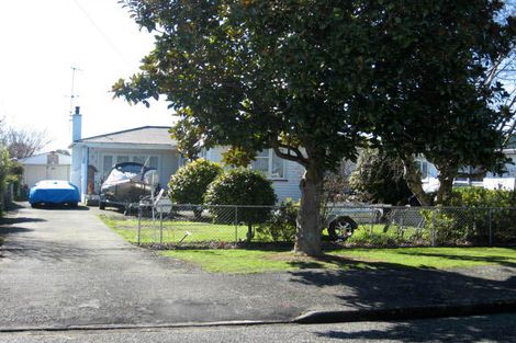 Photo of property in 31 Richmond Road, Carterton, 5713