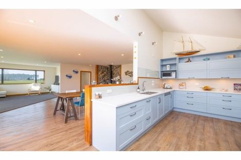 Photo of property in 60 Grierson Avenue, Amberley, 7481