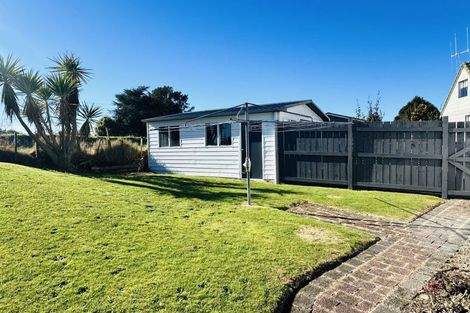 Photo of property in 11 Mcewan Place, Fitzroy, Hamilton, 3206