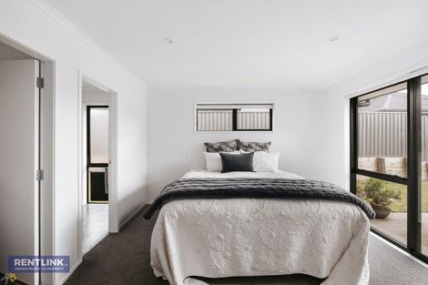 Photo of property in 28 Trans Tasman Way, Pyes Pa, Tauranga, 3112