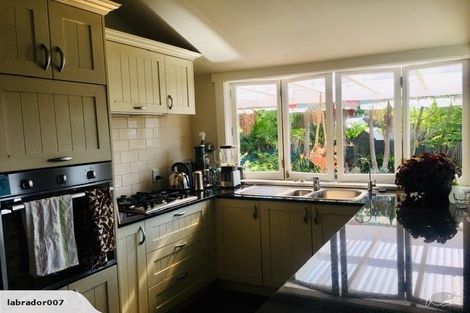 Photo of property in 38 Edgars Road, Westmere, Auckland, 1022