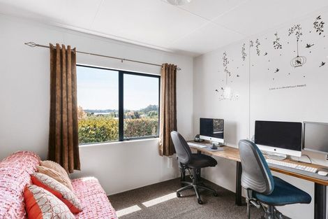 Photo of property in 6 Poike Road, Hairini, Tauranga, 3112