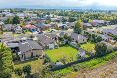 Photo of property in 15 Benner Drive, Ngatea, 3503