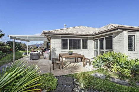 Photo of property in 3 Flers Place, Taradale, Napier, 4112