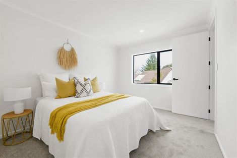 Photo of property in 1/24 Mclaren Place, Chedworth, Hamilton, 3210