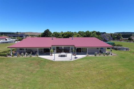 Photo of property in 135c Hutchinson Road, Helensville, 0875