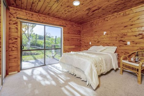 Photo of property in 60 Hamilton Drive, Waiuku, 2123