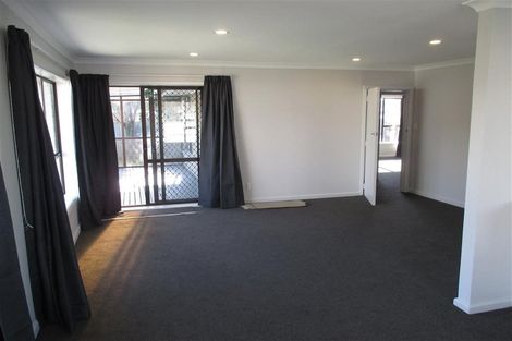 Photo of property in 5 Fairmont Place, Hornby, Christchurch, 8042