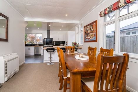 Photo of property in 16 Wycolla Avenue, Saint Clair, Dunedin, 9012