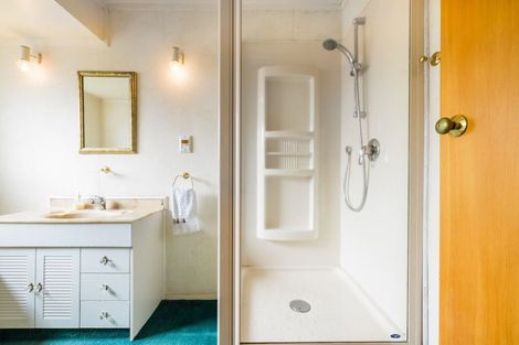 Photo of property in 68 Chedworth Avenue, Chedworth, Hamilton, 3210