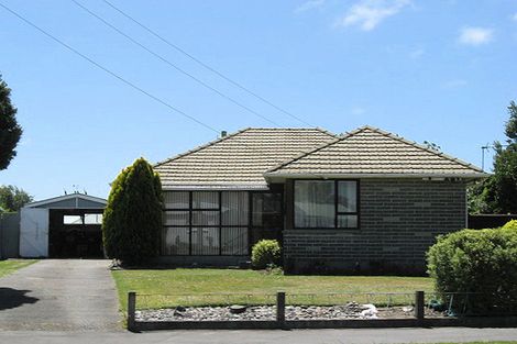 Photo of property in 34 Pinehurst Crescent, Russley, Christchurch, 8042