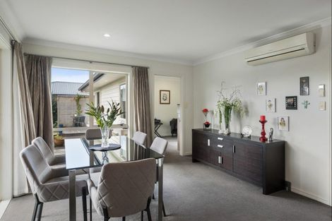 Photo of property in 8 Kasey Josh Place, Katikati, 3129