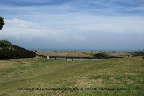 Photo of property in 404 Muritai Road, Eastbourne, Lower Hutt, 5013