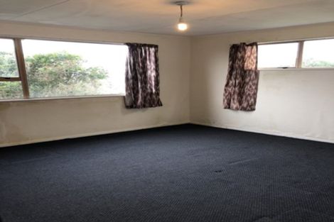 Photo of property in 15b Lenox Grove, Johnsonville, Wellington, 6037