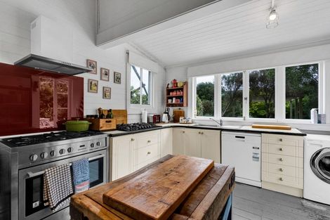 Photo of property in 3 Gribbin Street, Awakino, Mokau, 4376