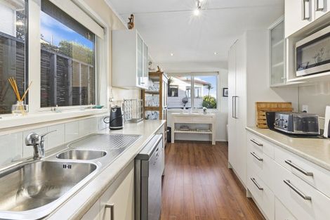 Photo of property in 16 Orchy Crescent, Southgate, Wellington, 6023