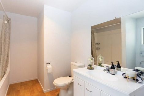 Photo of property in 4/75 Burke Street, Addington, Christchurch, 8024