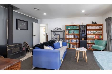 Photo of property in 48 Zefiro Drive, Massey, Auckland, 0614