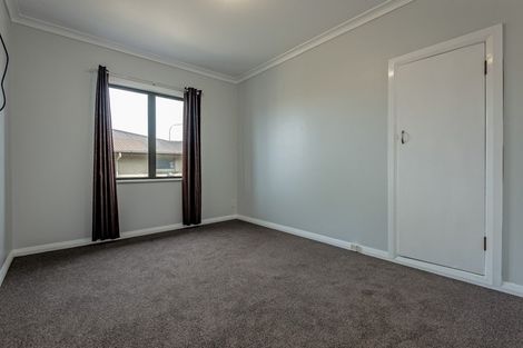 Photo of property in 1014 Tremaine Avenue, Roslyn, Palmerston North, 4414