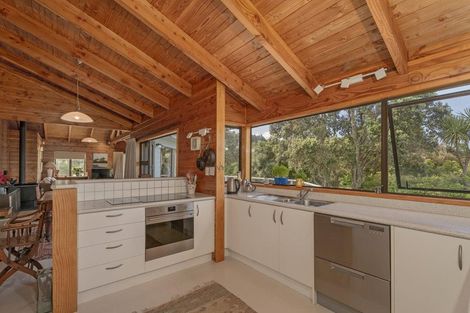 Photo of property in 981 Purangi Road, Cooks Beach, Whitianga, 3591