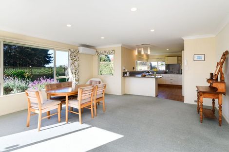 Photo of property in 34 Washington Parade, Milson, Palmerston North, 4414