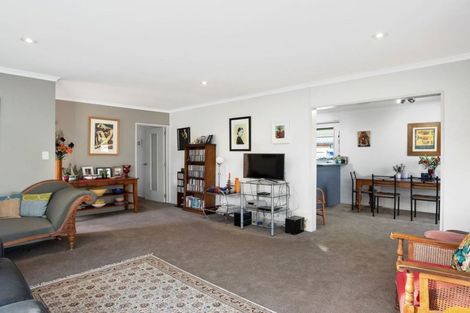 Photo of property in 65 Mauger Drive, Heathcote Valley, Christchurch, 8022