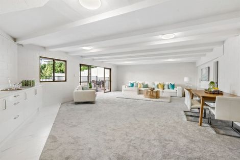 Photo of property in 21a Garadice Road, Rothesay Bay, Auckland, 0630