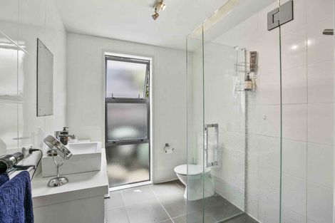 Photo of property in 33a Waimea Street, Westown, New Plymouth, 4310