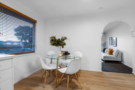 Photo of property in 2/110 Barbour Street, Waltham, Christchurch, 8011