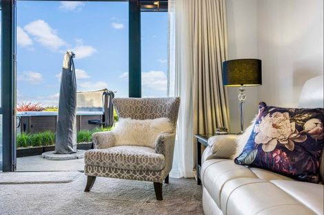 Photo of property in 22 Grace James Road, Pukekohe, 2120