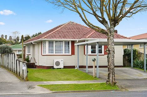 Photo of property in 8 Mount View Road, Melville, Hamilton, 3206