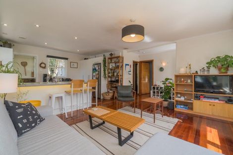 Photo of property in 2/8b Rewi Road, Royal Oak, Auckland, 1023