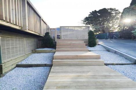 Photo of property in 5 Binda Place, Botany Downs, Auckland, 2010