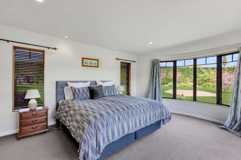 Photo of property in 27 Pohutukawa Drive, Levin, 5571
