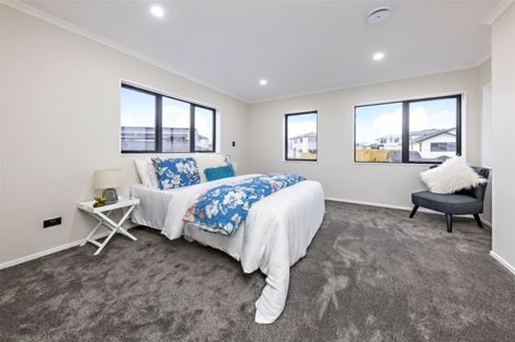 Photo of property in 7 Te Aramanu Crescent, Papakura, 2110