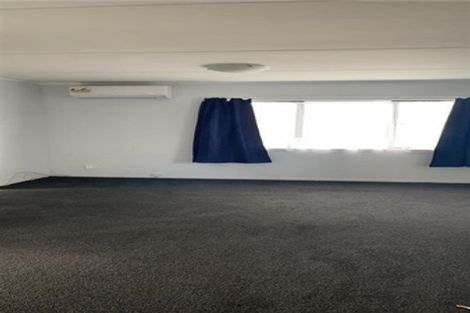 Photo of property in 76 Shifnal Drive, Randwick Park, Auckland, 2105