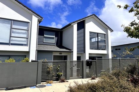 Photo of property in 9 Karearea Avenue, Kenepuru, Porirua, 5022