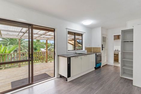 Photo of property in 6 Serjeant Street, Henderson, Auckland, 0612