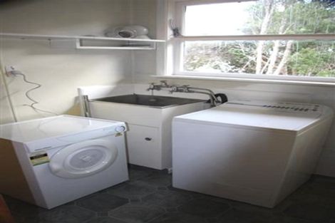 Photo of property in 50 Melrose Road, Island Bay, Wellington, 6023