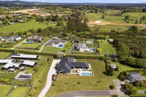 Photo of property in 1 Waimanu Lane, Bethlehem, Tauranga, 3110