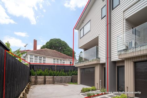 Photo of property in 1 Court Crescent, Panmure, Auckland, 1072