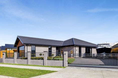 Photo of property in 11 Rua Place, Bell Block, New Plymouth, 4312