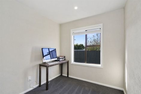 Photo of property in 3 Gilbert Place, Sydenham, Christchurch, 8023
